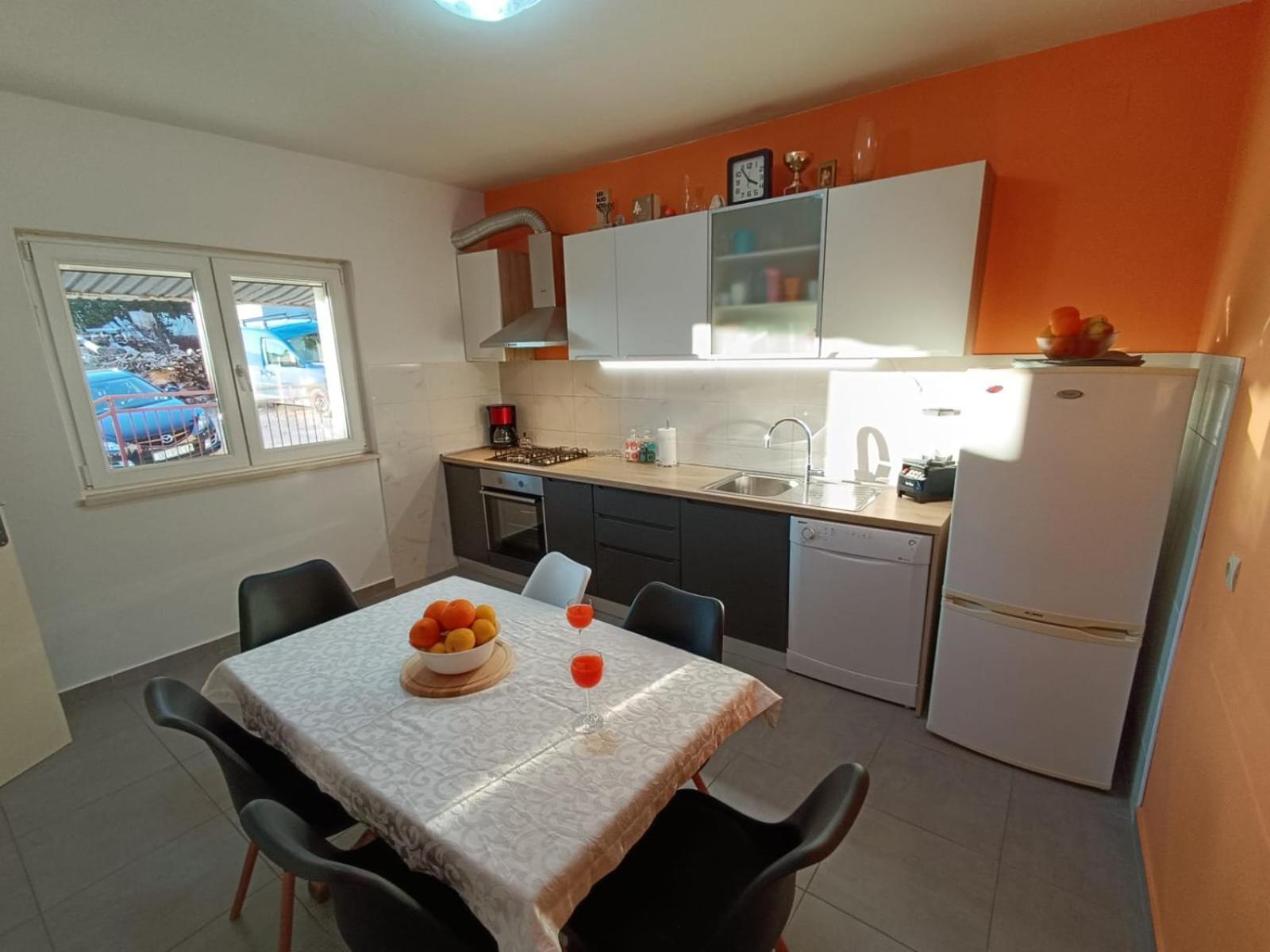 Apartments Frano I Franka By The Sea Orebić Стая снимка